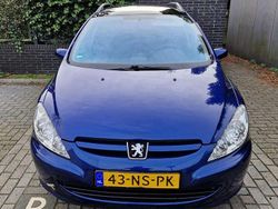 Blauw Gebruikt 2004 Peugeot 307 Stationwagen | € 1.250 (Eerlijke prijs)