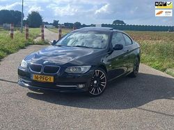 Zwart Gebruikt 2011 BMW 320 Coupé | € 5.950 (Goede deal)