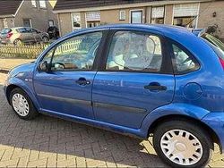 Blauw Gebruikt 2003 Citroën C3 Prestige Hatchback | € 800 (Goede deal)