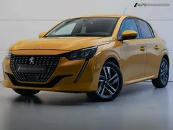 Geel, metallic lak Gebruikt 2021 Peugeot 208 Allure Hatchback | € 15.440 (Super prijs)