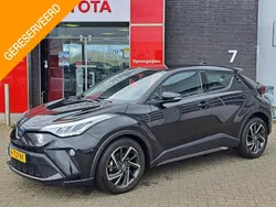 Zwart Gebruikt 2022 Toyota C-HR SUV | € 24.400 (Eerlijke prijs)