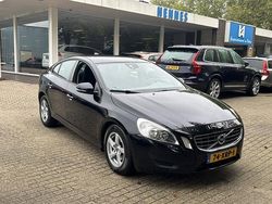 Zwart Gebruikt 2012 Volvo S60 Kinetic Sedan | € 9.700 (Iets duurder)