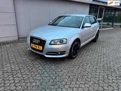 Grijs Gebruikt 2009 Audi A3 Sportback Attraction Hatchback | € 7.900