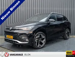 Zwart Gebruikt 2024 VW Tiguan R-line Edition SUV | € 49.950 (Super prijs)