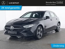 Zwart Gebruikt 2024 Mercedes A250 AMG line Hatchback | € 35.945 (Goede deal)