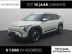 Groen, metallic lak Nieuw 2025 Kia EV3 3 SUV | € 39.640 (Iets duurder)