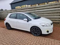 Wit Gebruikt 2012 Toyota Auris Hybrid MPV | € 8.499 (Goede deal)