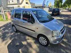 Grijs Gebruikt 2007 Opel Agila Essentia Hatchback | € 1.750 (Eerlijke prijs)