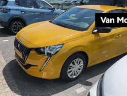 Geel Gebruikt 2022 Peugeot 208 Active Hatchback | € 14.440 (Goede deal)