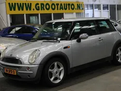 Grijs Gebruikt 2002 Mini ONE Hatchback | € 1.244 (Goede deal)