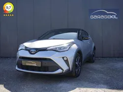 Grijs, metallic lak Gebruikt 2022 Toyota C-HR Team SUV | € 24.695 (Goede deal)