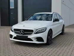 Wit Gebruikt 2019 Mercedes C300 AMG Stationwagen | € 34.450 (Eerlijke prijs)