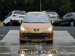 Oranje Gebruikt 2006 Peugeot 207 Hatchback | € 1.950 (Eerlijke prijs)