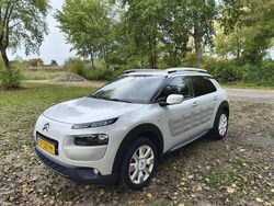 Wit Gebruikt 2017 Citroën C4 Cactus PureTech Hatchback | € 7.800 (Eerlijke prijs)