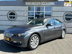 Grijs Gebruikt 2012 BMW 320 Executive Sedan | € 13.450 (Eerlijke prijs)