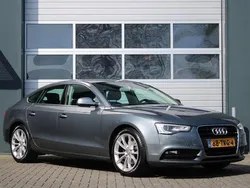 Grijs, metallic lak Gebruikt 2012 Audi A5 Sportback Proline Hatchback | € 7.999 (Eerlijke prijs)