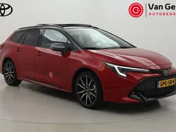 Rood Gebruikt 2024 Toyota Corolla Plus Stationwagen | € 44.999