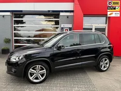 Zwart Gebruikt 2016 VW Tiguan R-line Edition SUV | € 16.950 (Goede deal)