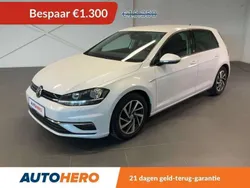 Wit Gebruikt 2017 VW Golf VII Sound Hatchback | € 14.249 (Eerlijke prijs)