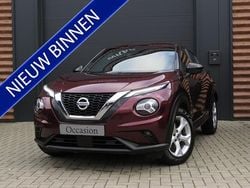 Rood (metallic) Gebruikt 2022 Nissan Juke Acenta SUV | € 19.990 (Goede deal)