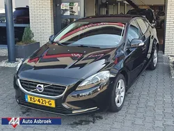 Zwart Gebruikt 2013 Volvo V40 R-Design Stationwagen | € 10.750 (Goede deal)