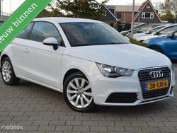 Wit Gebruikt 2012 Audi A1 Basis Hatchback | € 7.950 (Eerlijke prijs)