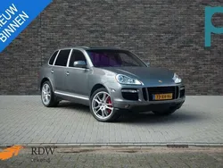 Grijs, metallic lak Gebruikt 2007 Porsche Cayenne Turbo SUV | € 29.957