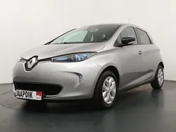 Grijs, metallic lak Gebruikt 2016 Renault Zoe Intens Hatchback | € 5.899 (Super prijs)