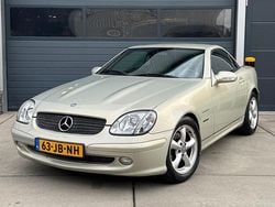 Grijs Gebruikt 2002 Mercedes SLK200 Cabriolet | € 2.599 (Goede deal)