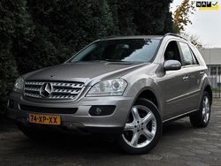 Grijs Gebruikt 2007 Mercedes 320 SUV | € 3.250 (Super prijs)