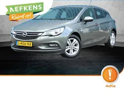 Grijs, metallic lak Gebruikt 2019 Opel Astra Innovation Hatchback | € 13.880 (Eerlijke prijs)