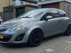 Grijs Gebruikt 2011 Opel Corsa Hatchback | € 3.250 (Super prijs)