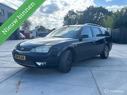 Zwart Gebruikt 2006 Ford Mondeo Stationwagen | € 550 (Goede deal)