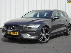 Grijs Gebruikt 2019 Volvo V60 Inscription Stationwagen | € 22.899 (Iets duurder)