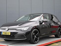 Zwart Gebruikt 2021 VW Golf VIII Hatchback | € 19.950 (Goede deal)