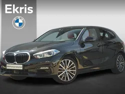Zwart Gebruikt 2020 BMW 118 Basis Hatchback | € 24.900 (Iets duurder)