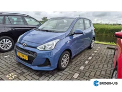Blauw Gebruikt 2018 Hyundai i10 Comfort Hatchback | € 7.900 (Goede deal)