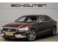 Bruin Gebruikt 2019 Volvo S60 R-Design Sedan | € 23.900 (Goede deal)