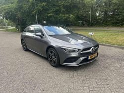 Grijs Gebruikt 2020 Mercedes CLA250 Premium Sedan | € 28.950