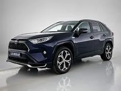 Blauw metallic Gebruikt 2021 Toyota RAV4 Plus SUV | € 41.945 (Eerlijke prijs)
