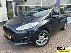 Grijs, metallic lak Gebruikt 2017 Ford Fiesta Hatchback | € 8.999 (Goede deal)