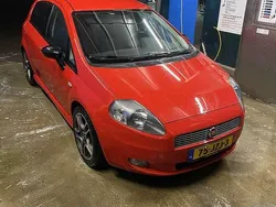 Rood Gebruikt 2009 Fiat Punto Sport Hatchback | € 3.300 (Goede deal)