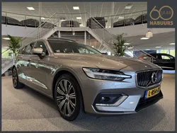 Grijs Gebruikt 2021 Volvo V60 Inscription Stationwagen | € 31.450 (Eerlijke prijs)