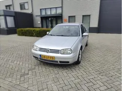 Grijs Gebruikt 2003 VW Golf IV Hatchback | € 2.000 (Eerlijke prijs)