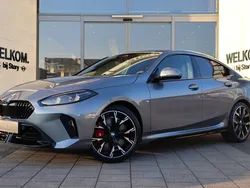 Skyscraper grey Nieuw 2025 BMW 220 M Sport Coupé | € 54.995 (Goede deal)