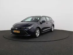 Blauw, metallic lak Gebruikt 2022 Toyota Corolla Active Stationwagen | € 21.450 (Goede deal)