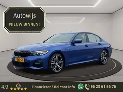 Blauw Gebruikt 2020 BMW 330 Executive Sedan | € 28.495 (Goede deal)