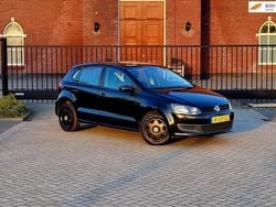 Zwart Gebruikt 2010 VW Polo Hatchback | € 4.250 (Goede deal)