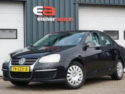 Zwart Gebruikt 2008 VW Jetta Trendline Sedan | € 4.949 (Eerlijke prijs)