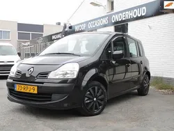 Zwart Gebruikt 2009 Renault Grand Modus Expression MPV | € 3.450 (Eerlijke prijs)